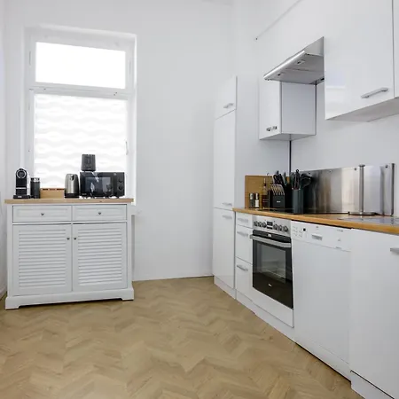 4br - Zentral - Geraeumig - Terrasse - Altbau - Netflix - Grill - Wifi