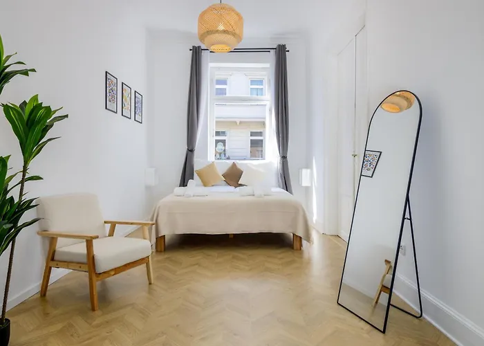 4br - Zentral - Geraeumig - Terrasse - Altbau - Netflix - Grill - Wifi